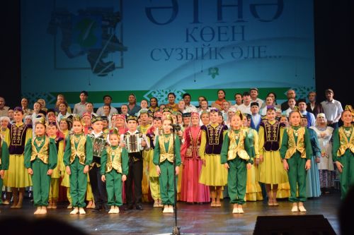 «Әтнә көен сузыйк әле...»(Фоторепортаж)