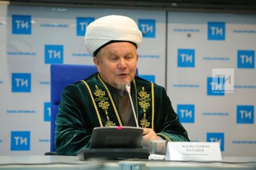 Җәлил хәзрәт: «Зиратка барып Коръән укымагыз, өчесе, җидесе, кырыгын үткәрмәгез…»