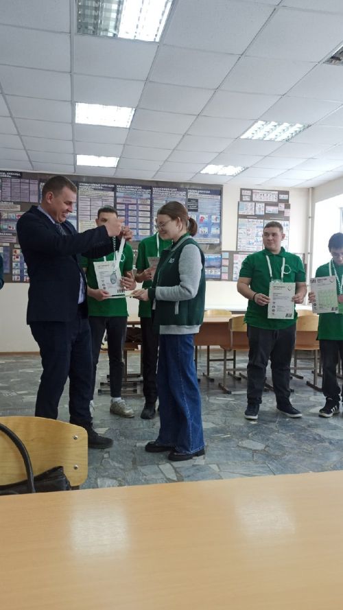 «Авыл хуҗалыгы биотехнологияләре» бәйгесендә Әтнә авыл хуҗалыгы техникумы студенты 2нче урын яулады