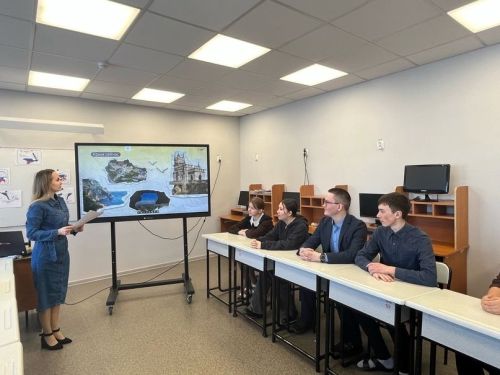 18 март — Кырымның Россия белән кушылу көне