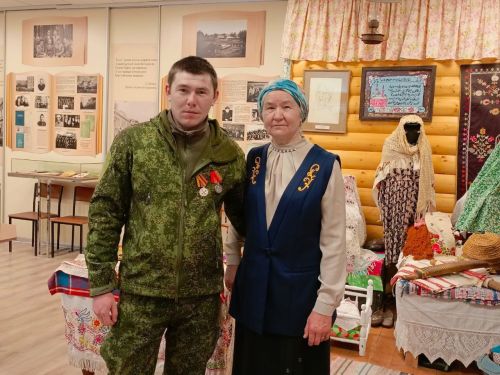 Махсус хәрби операциядән вакытлыча ялга кайткан авылыбыз  Нияз Хәсәнов  белән очрашу