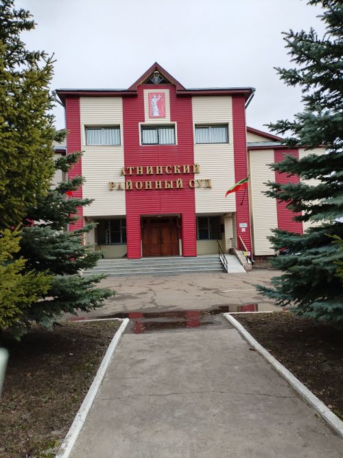 Суд карарлары үз көченә керде