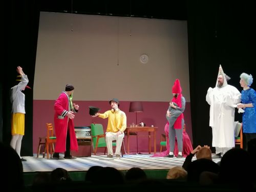 Шарыпово шәһәренең дәүләт драма театры Әтнәдә