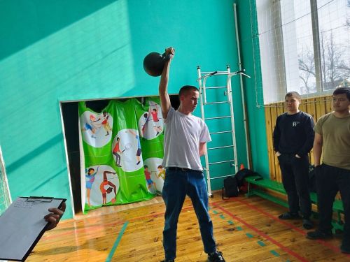 Әтнә авыл хуҗалыгы техникумындада гер күтәрү буенча ярыш үтте