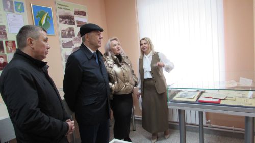 Әтнә районына республиканың архив эше буенча җитәкчеләр килде