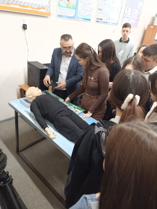 Әтнә  техникумында «Ачык ишекләр» көне үтте (фоторепортаж)