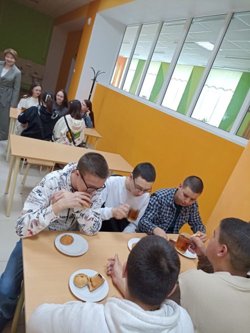Әтнә  техникумында «Ачык ишекләр» көне үтте (фоторепортаж)