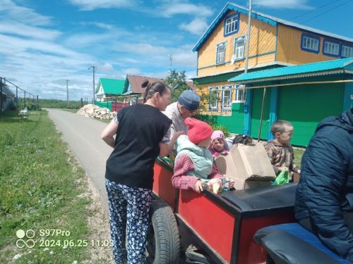 Дусым авылында зурлап бирнә җыйдылар