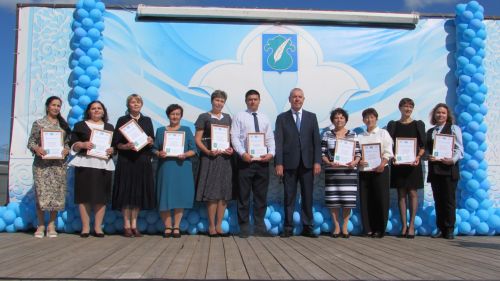 Укытучыларның август киңәшмәсеннән фоторепортаж