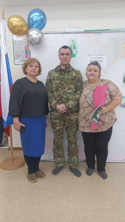 Олы Мәңгәрдә алгы сызыктан ялга кайткан Җиһаншин Айнур белән очрашу булды