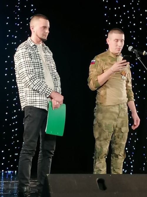 Бердәмлек белән көчле илебез