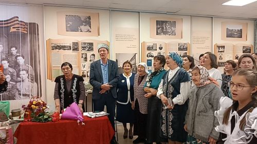 Сибгат Хәким музеенда «Кадерле кунак сез безгә» дип исемләнгән кичә узды