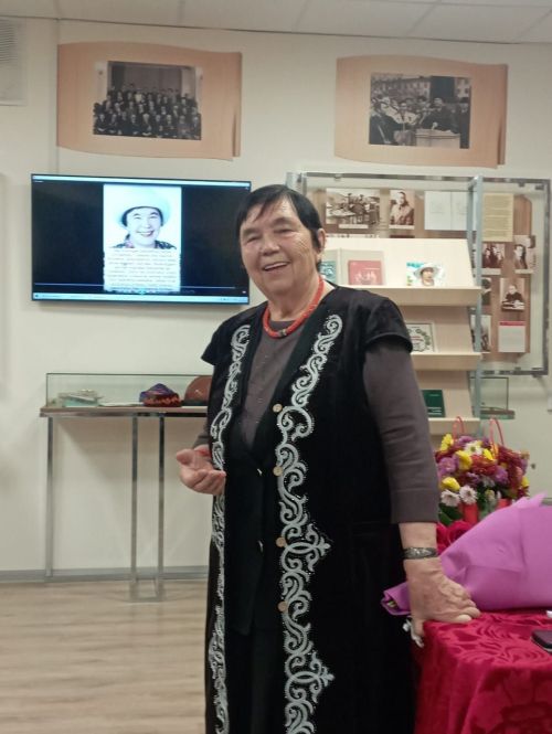 Сибгат Хәким музеенда «Кадерле кунак сез безгә» дип исемләнгән кичә узды