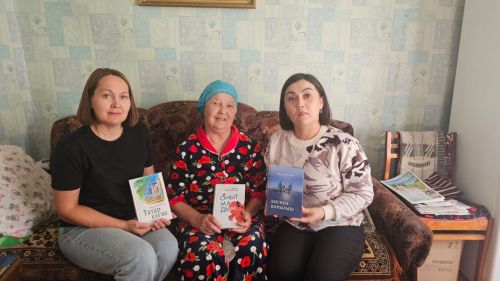 «Йортларга – китап нуры»