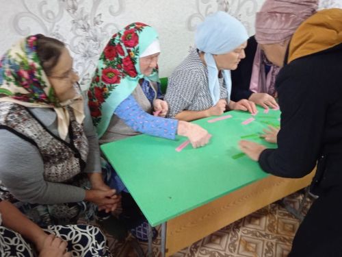 Чишмәле Сап авылы китапханәсендә өлкәннәр көне уңаеннан “Агымсудай гомер агышлары” исемле очрашу узды