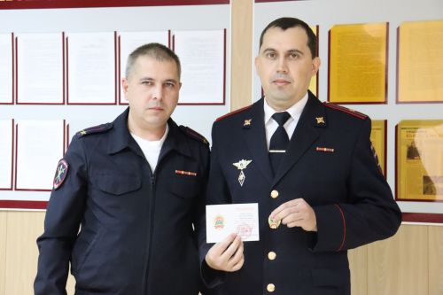Полиция хезмәткәрләре һөнәри бәйрәмнәрен билгеләп үтәләр