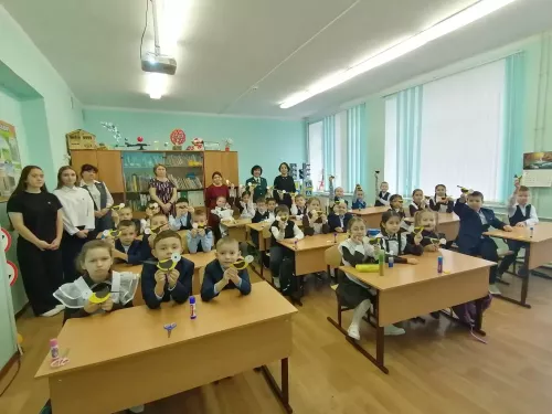 12 ноябрь – песнәкләр көне