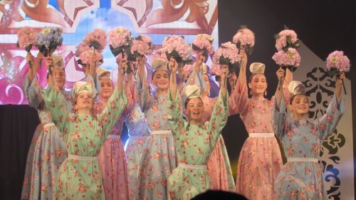 Уллары махсус хәрби операциядә катнашкан әниләр чыгышы алкышларга күмелде
