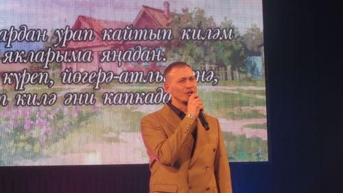 Уллары махсус хәрби операциядә катнашкан әниләр чыгышы алкышларга күмелде