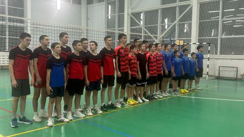 В КСК «Ашыт» прошли соревнования по волейболу среди юношей