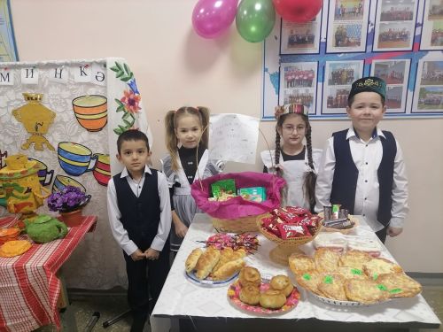 Күәм урта гомуми белем бирү мәктәбендә хәйрия ярминкәсе узды