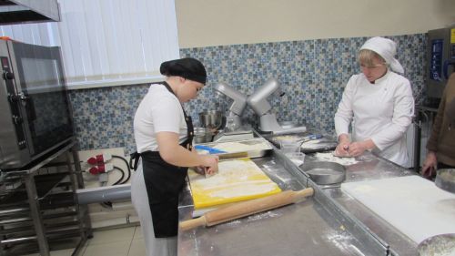 Техникумнан СВОга Яңа ел күчтәнәче