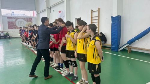 «Ашыт» спорт комплексында кызлар арасында спорт ярышлары узды
