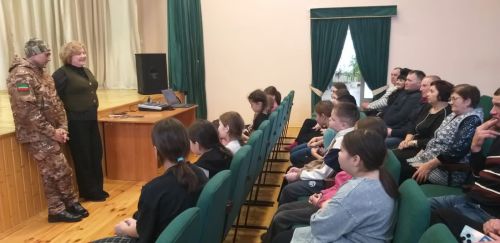 Олы Мәңгәр мәдәният йортында Рамиль Мостафин белән очрашу узды