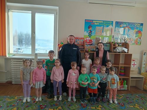 Әтнә районы мәктәпләрендә юл иминлеге хезмәткәрләре белән очраштылар