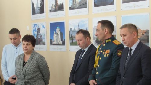 Әтнә батырларына багышлап Хәтер такталары куелды