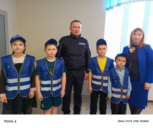 Әтнә районы мәктәпләрендә юл иминлеге хезмәткәрләре белән очраштылар