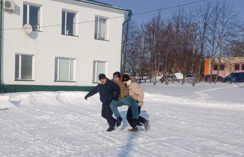 «Иңнәрдә көч - йөрәктә ут»