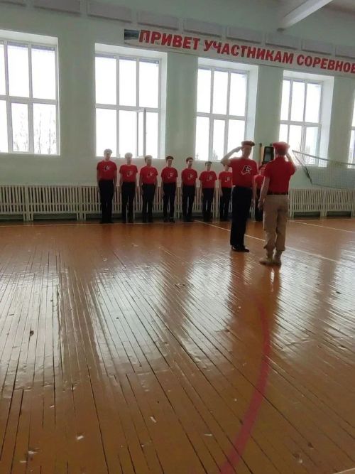 Әтнә мәктәбендә «Строй һәм җыр смотры» конкурсы булды