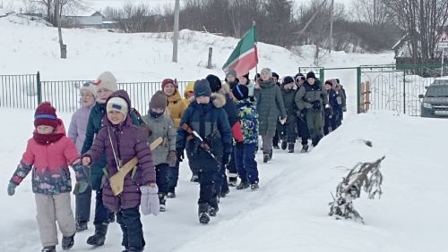 Иске Өҗем мәктәбендә “Аҗаган” хәрби-спорт уены узды