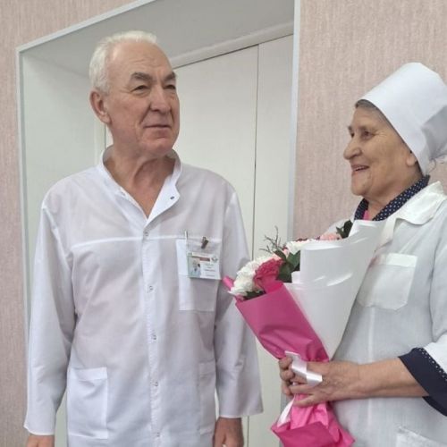 Әтнәдә изге күңелле шәфкать туташы лаеклы ялга китте