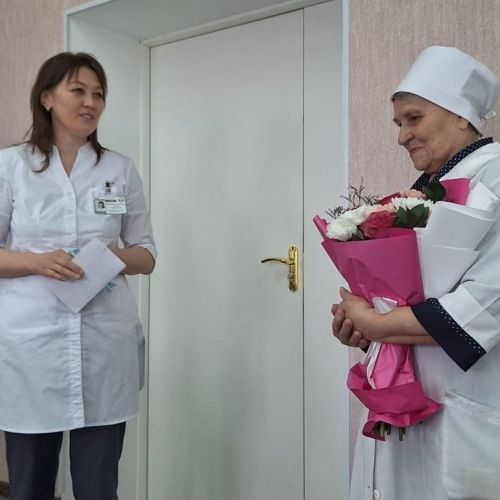 Әтнәдә изге күңелле шәфкать туташы лаеклы ялга китте