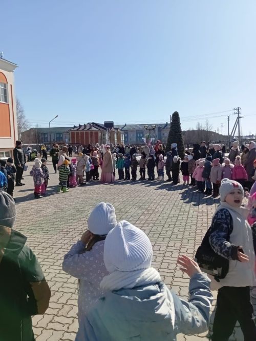 Әтнәгә Нәүрүзбикә килде