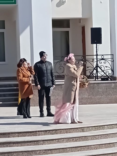Әтнәгә Нәүрүзбикә килде
