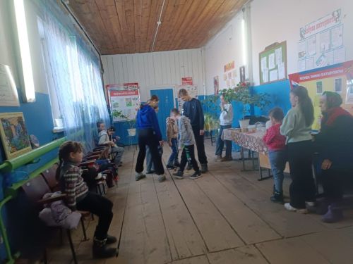 Кече Әтнә авылы китапханәсендә: балалар өчен «Карга боткасы» милли бәйрәме