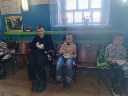 Кече Әтнә авылы китапханәсендә: балалар өчен «Карга боткасы» милли бәйрәме