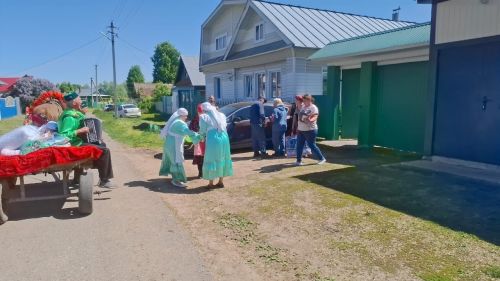 Күлле-Киме авылында  Сабантуйга бирнә җыйдылар
