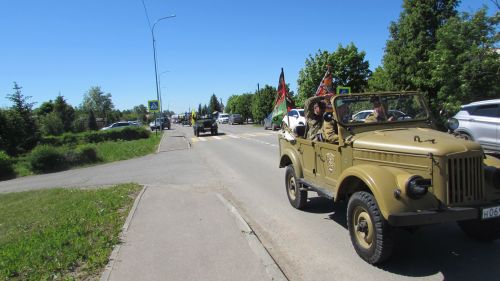 Әтнәдә чик сакчылары хөрмәтенә  «Автопробег» узды