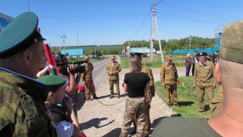 Әтнәдә чик сакчылары хөрмәтенә  «Автопробег» узды