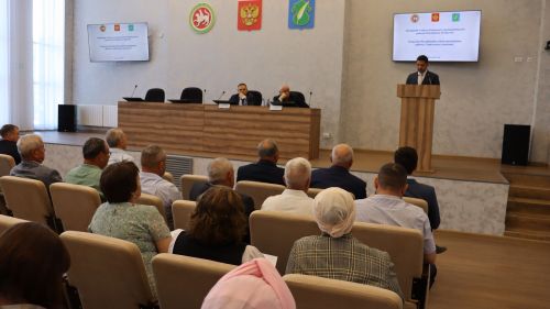 Бүген Әтнә район советы утырышы узды
