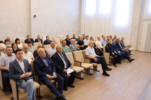 Бүген Әтнә район советы утырышы узды