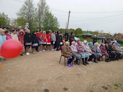 Олы Мәңгәр авылында Җиңү бәйрәме: сый-хөрмәт, олы ихтирам