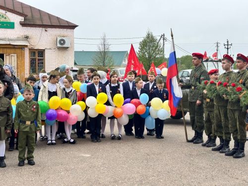 Түбән Бәрәскә авыл җирлегендә Бөек Җиңүгә багышланган матур чара узды