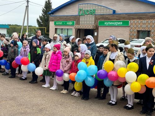 Түбән Бәрәскә авыл җирлегендә Бөек Җиңүгә багышланган матур чара узды