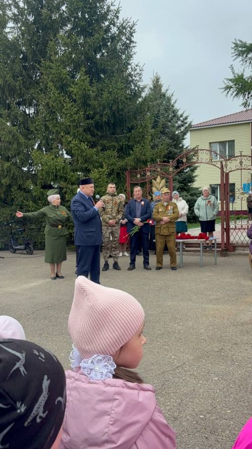 Түбән Бәрәскә авыл җирлегендә Бөек Җиңүгә багышланган матур чара узды