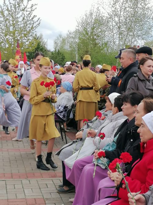 Әтнәдә Бөек Җиңүнең 80 еллыгы уңаеннан бик куп төрле кургәзмәләр эшләде